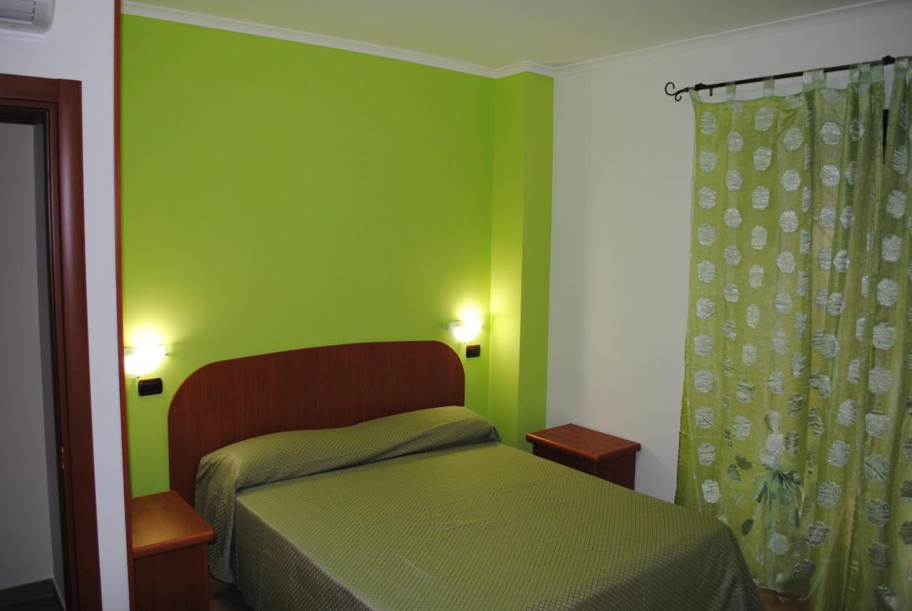 B&B Insula Portus Fiumicino Rum bild